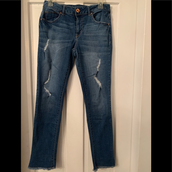1822 Denim Distressed Ankle Skinny Jeans - Picture 1 of 9